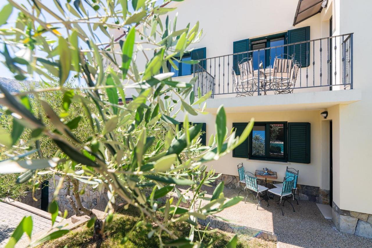 Apartments Garden Baska  Ngoại thất bức ảnh